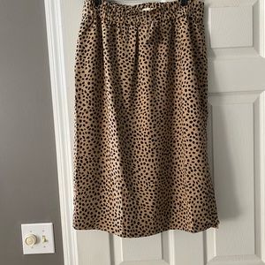 Jcrew cheetah print midi skirt. Size Medium NBW